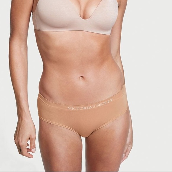 Victoria’s Secret Bare Seamless Rib Hiphugger Panty Large NEW - Picture 3 of 7